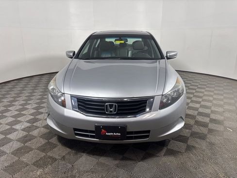 Used 2010 Honda Accord EX-L image 2