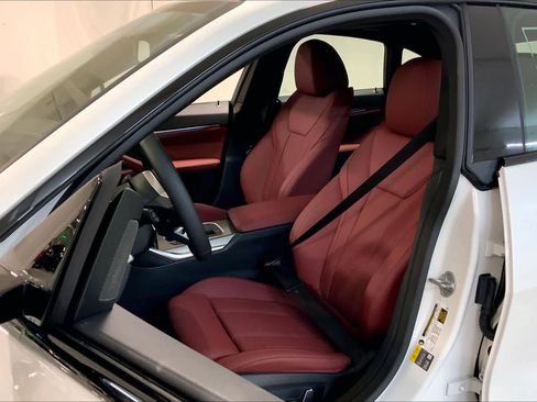 New 2026 BMW i4 xDrive40i w/ M Sport Package image 9