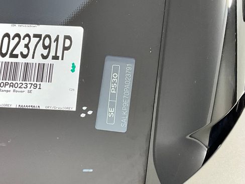 Used 2023 Land Rover Range Rover SE image 30