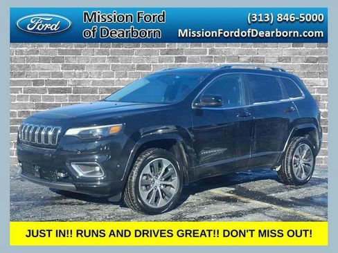 Used 2019 Jeep Cherokee Overland w/ Technology Group image 1