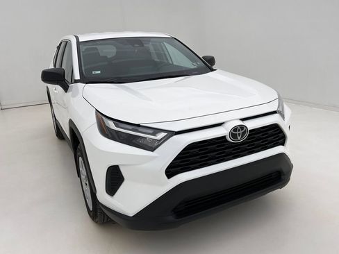 Used 2024 Toyota RAV4 LE image 3