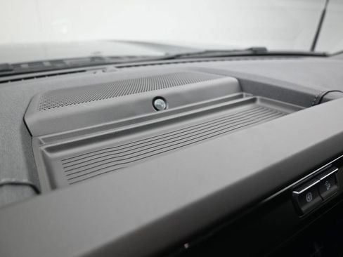 New 2026 Ford F250 Lariat w/ Black Appearance Package image 18