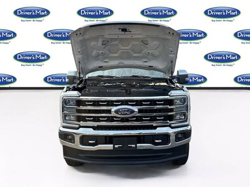 Used 2023 Ford F250 Lariat w/ Chrome Package AWD/4WD image 34