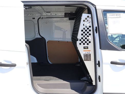 Used 2020 Ford Transit Connect XL FWD image 10