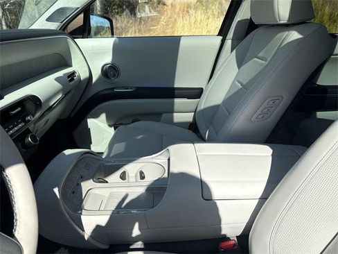 New 2026 Hyundai Palisade Calligraphy image 24