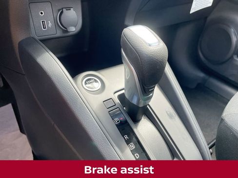 New 2025 Nissan Kicks Play S image 33