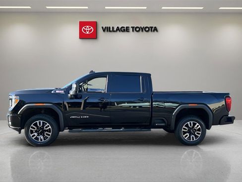 Used 2023 GMC Sierra 2500 AT4 w/ Gooseneck/5TH Wheel Package image 2