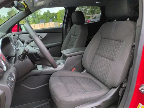 Used 2021 Chevrolet Blazer LT FWD image 30