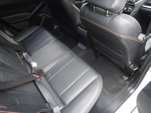 Used 2019 Subaru Crosstrek 2.0i Limited w/ Moonroof Package w/Navigation AWD/4WD image 14