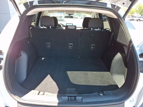 Certified 2022 Ford Escape SE w/ SE Sport Appearance Package FWD image 29