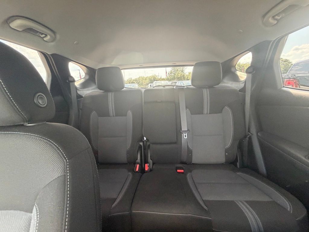 Used 2024 Chevrolet Blazer LT w/ Convenience Package FWD image 36