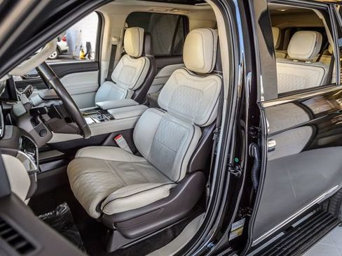 Used 2022 Lincoln Navigator L Black Label image 41