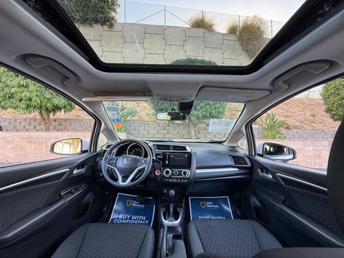 Used 2018 Honda Fit EX image 15