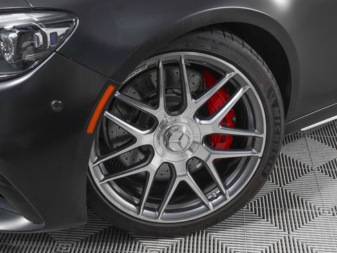 Used 2023 Mercedes-Benz E 63 AMG S image 29