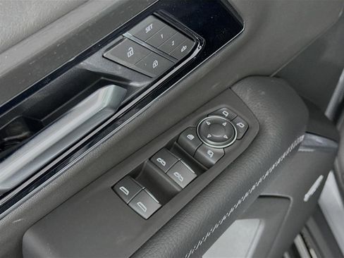 New 2026 GMC Yukon Denali w/ Denali Reserve Package AWD/4WD image 20
