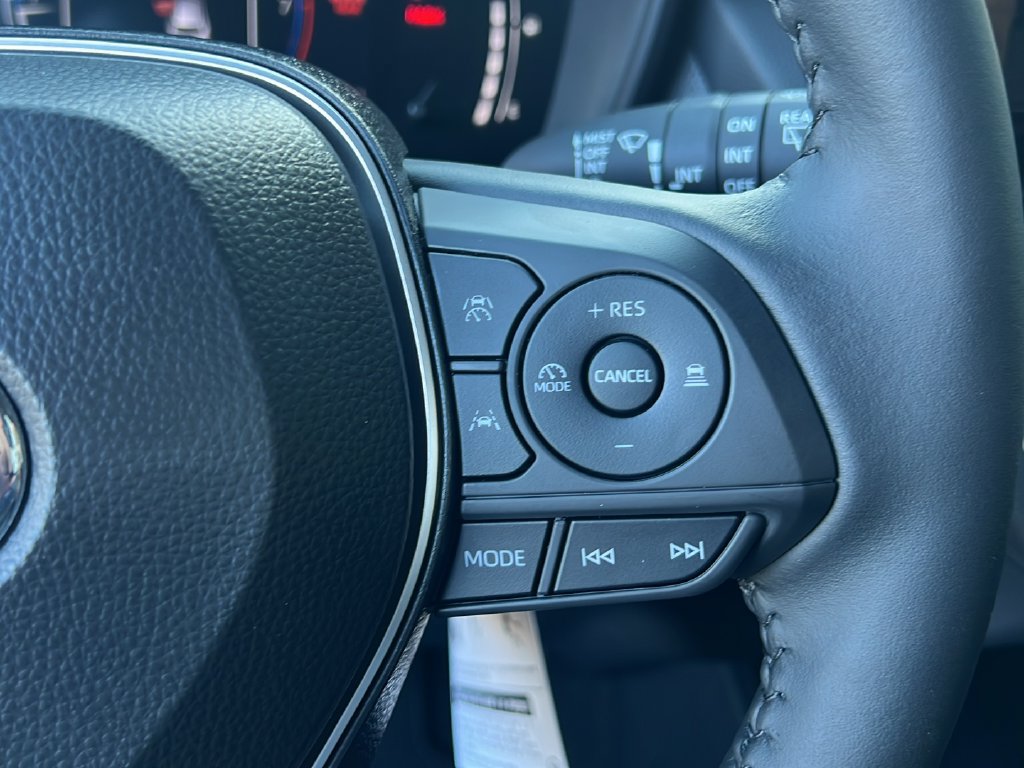 New 2026 Toyota Corolla Cross LE FWD image 19