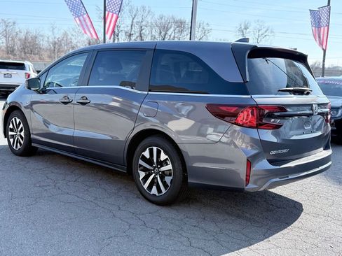 Used 2025 Honda Odyssey EX-L image 5