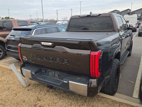 Used 2022 Toyota Tundra Limited image 3