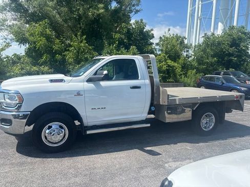 Used 2019 RAM 3500 Tradesman AWD/4WD image 4