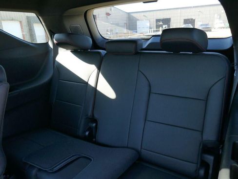 New 2026 Chevrolet Traverse RS AWD/4WD image 14
