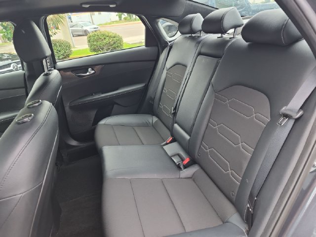 Used 2022 Kia Forte GT-Line w/ GT-Line Premium Package FWD image 23