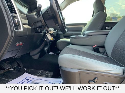 Used 2019 RAM 1500 Warlock AWD/4WD image 22