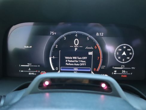 Used 2025 Lexus GX 550 w/ Accessory Package (2T) AWD/4WD image 27
