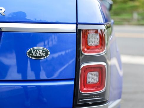 Used 2020 Land Rover Range Rover Long Wheelbase HSE AWD/4WD image 16