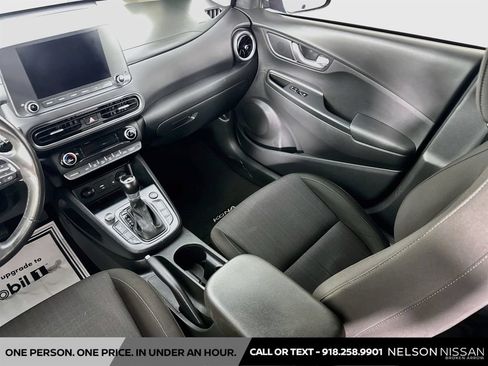 Used 2022 Hyundai Kona SEL w/ Convenience Package FWD image 23
