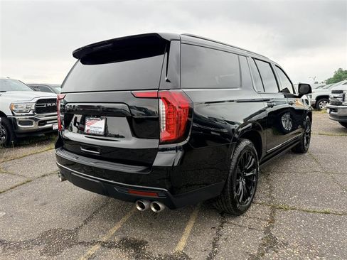 Used 2022 GMC Yukon XL Denali w/ Max Trailering Package AWD/4WD image 4