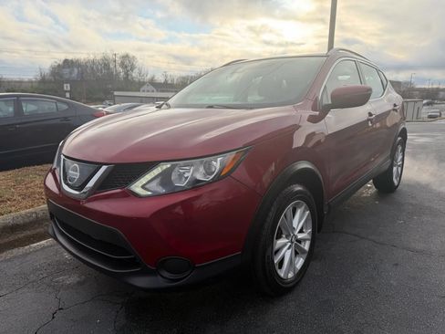 Used 2019 Nissan Rogue Sport SV FWD image 3