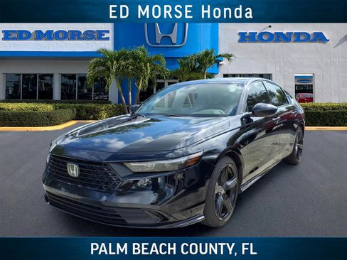 Used 2023 Honda Accord Sport image 1