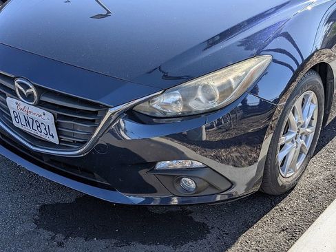 Used 2015 MAZDA MAZDA3 i Touring w/ Technology Package image 16