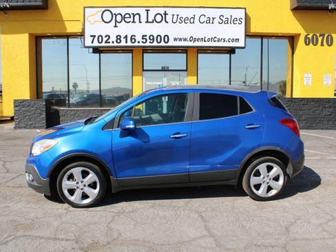 Used 2015 Buick Encore Convenience FWD image 2