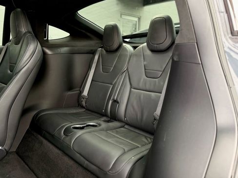 Used 2017 Tesla Model X 90D image 19