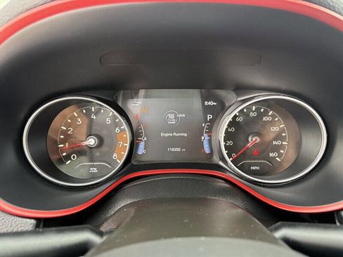 Used 2018 Jeep Compass Trailhawk w/ Leather Interior Group AWD/4WD image 27