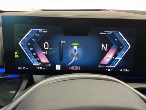 Certified 2024 BMW i5 eDrive40i w/ Premium Package image 11