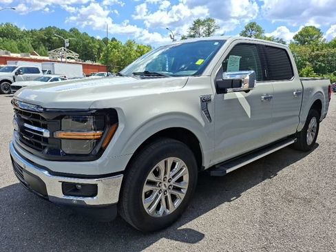 Used 2024 Ford F150 XLT w/ Equipment Group 302A MID RWD image 7