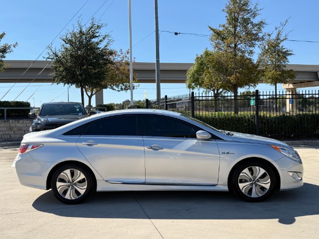 Used 2013 Hyundai Sonata Limited FWD image 5