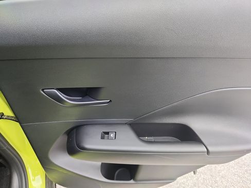 Used 2024 Hyundai Kona SEL AWD/4WD image 31