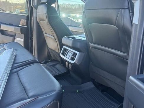 Used 2024 Ford F350 Lariat w/ FX4 Off-Road Package image 25