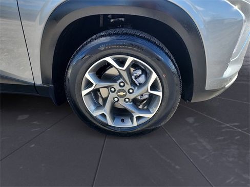 New 2026 Chevrolet Trax LT w/ Driver Confidence Package image 9