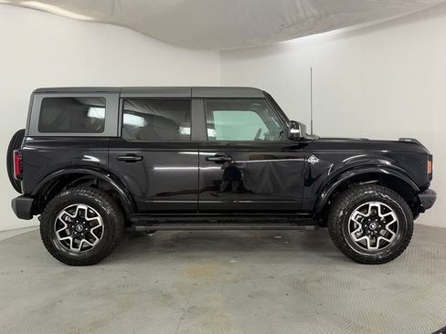 Used 2022 Ford Bronco Outer Banks AWD/4WD image 5