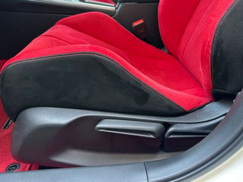 Used 2025 Honda Civic Type R image 14