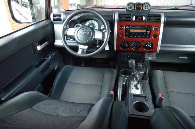 Used 2008 Toyota FJ Cruiser 4WD w/ Convenience Pkg image 50