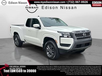 Used 2025 Nissan Frontier SV