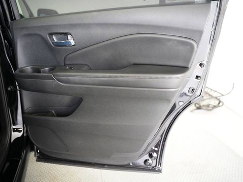 Used 2021 Honda Pilot Elite image 41
