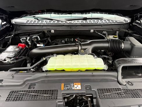 New 2027 Ford Expedition Platinum w/ Stealth Performance Package AWD/4WD image 13