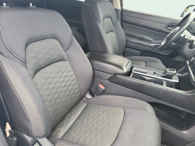Used 2023 Nissan Pathfinder SV FWD image 19
