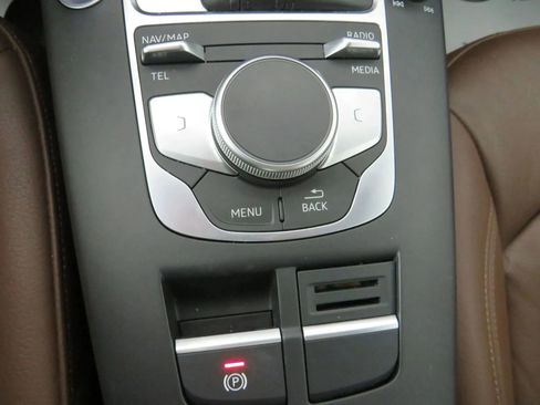 Used 2018 Audi A3 2.0T Premium Plus w/ Premium Plus Package image 23